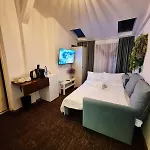 Boutique Old 4