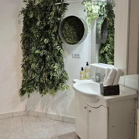 Boutique Old 4 Апартаменты