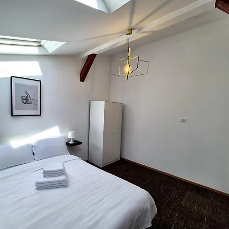 Boutique Old 4 Apartment