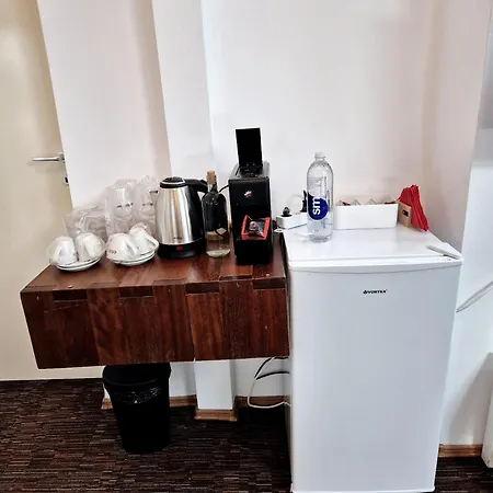Boutique Old 4 * Bucharest