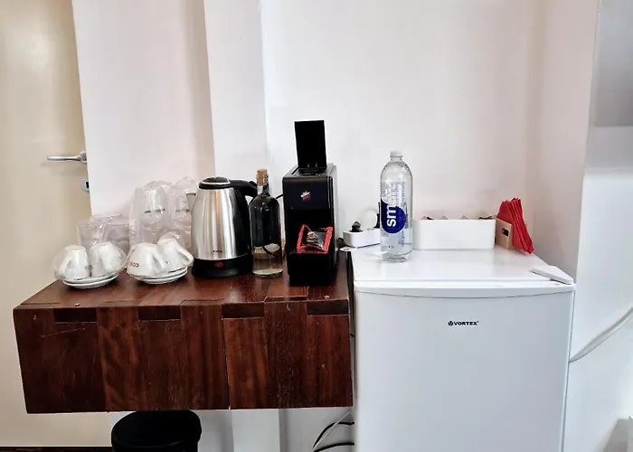 Boutique Old 4 Апартаменти Бухарест