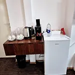 Boutique Old 4 * 布加勒斯特
